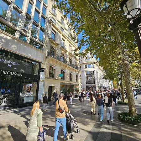Urban Flat 129 - Art Champs-elysees *