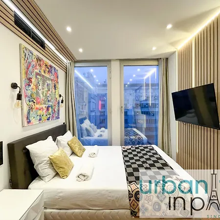 Urban Flat 129 - Art Champs-elysees *
